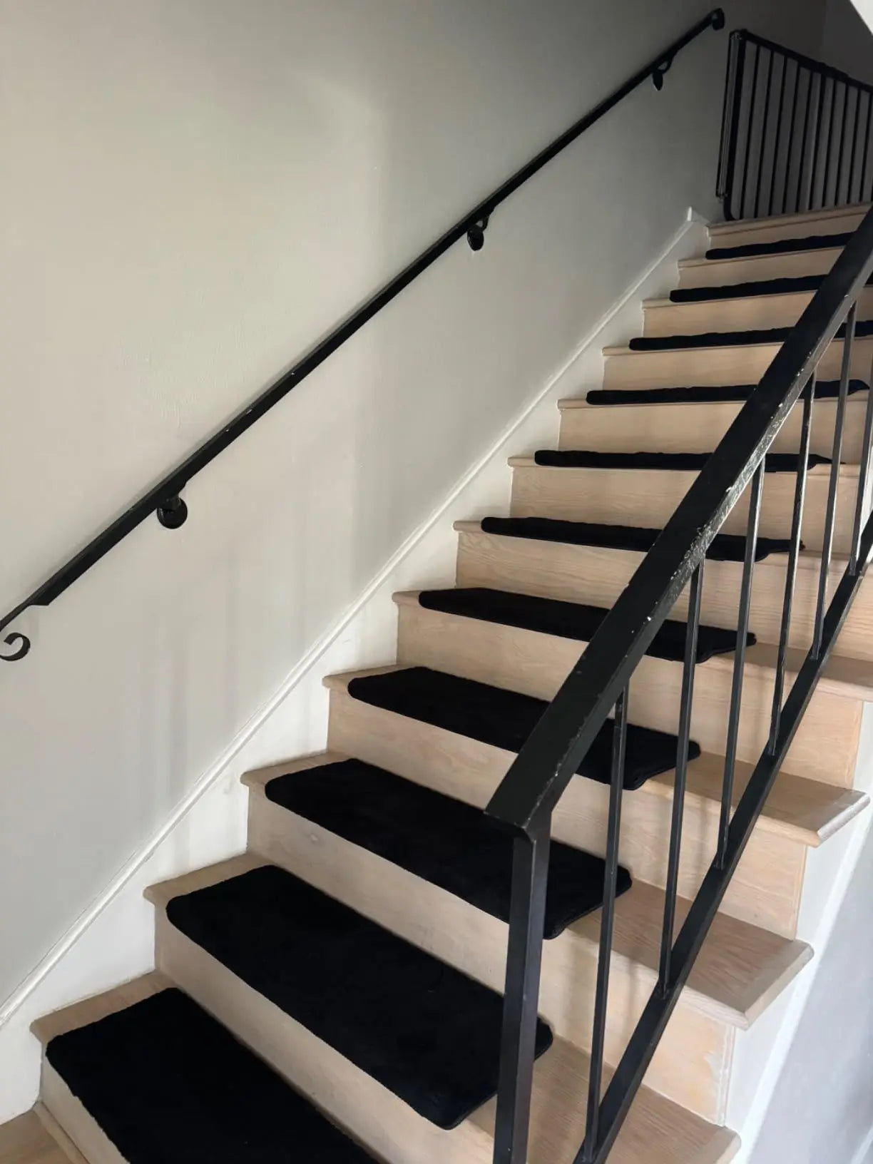 Bullnose Non-Slip Stair Treads -Ultra Plush- Washable Self-Adhesive Carpet Mats, Safety for Elderly & Pets, Peel & Stick Decor